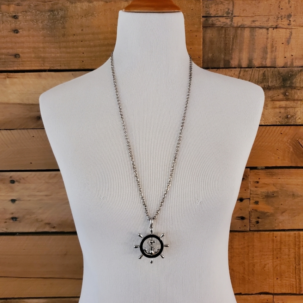 Silvertone and navy enamel ship's wheel/anchor necklace